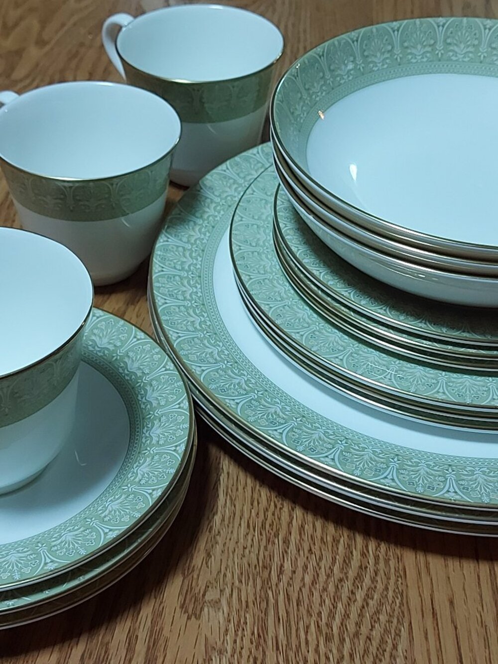 Royal Doulton Sonnet Dish Set (3 place settings)